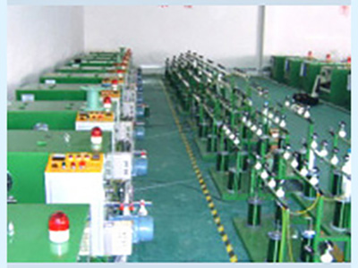 高速絞線(xiàn)機(jī)